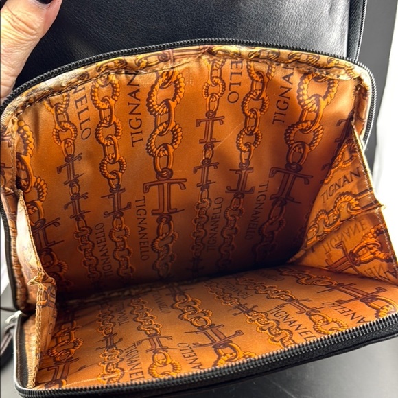 Tignanello Black Leather Backpack - Picture 2 of 6